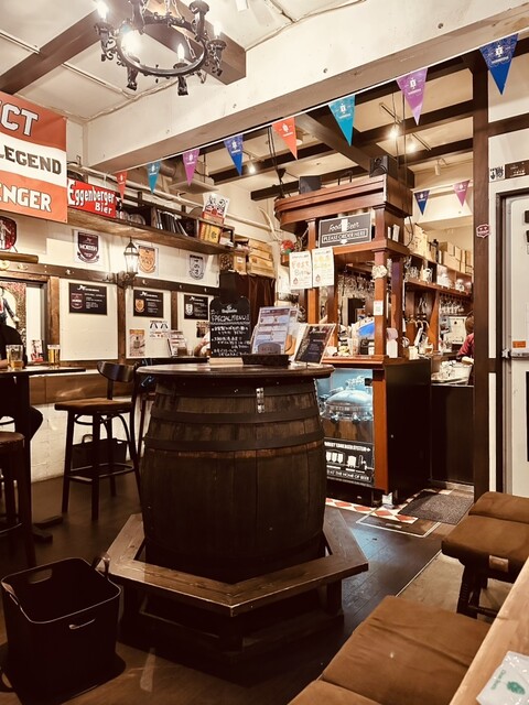 HIGHBURY -THE HOME OF BEER-