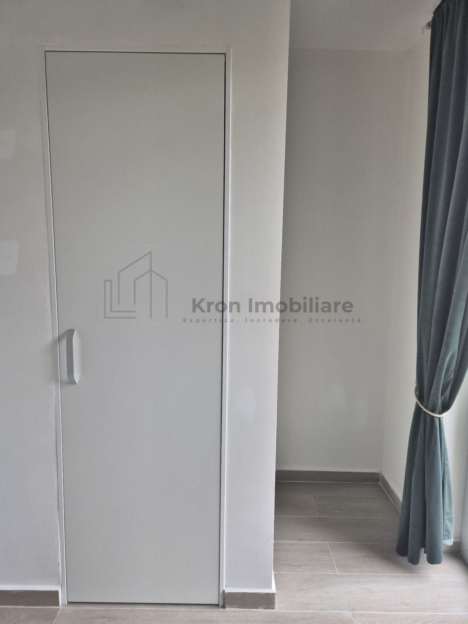 URBAN PLAZA - Spatiu- INCHIRIAT