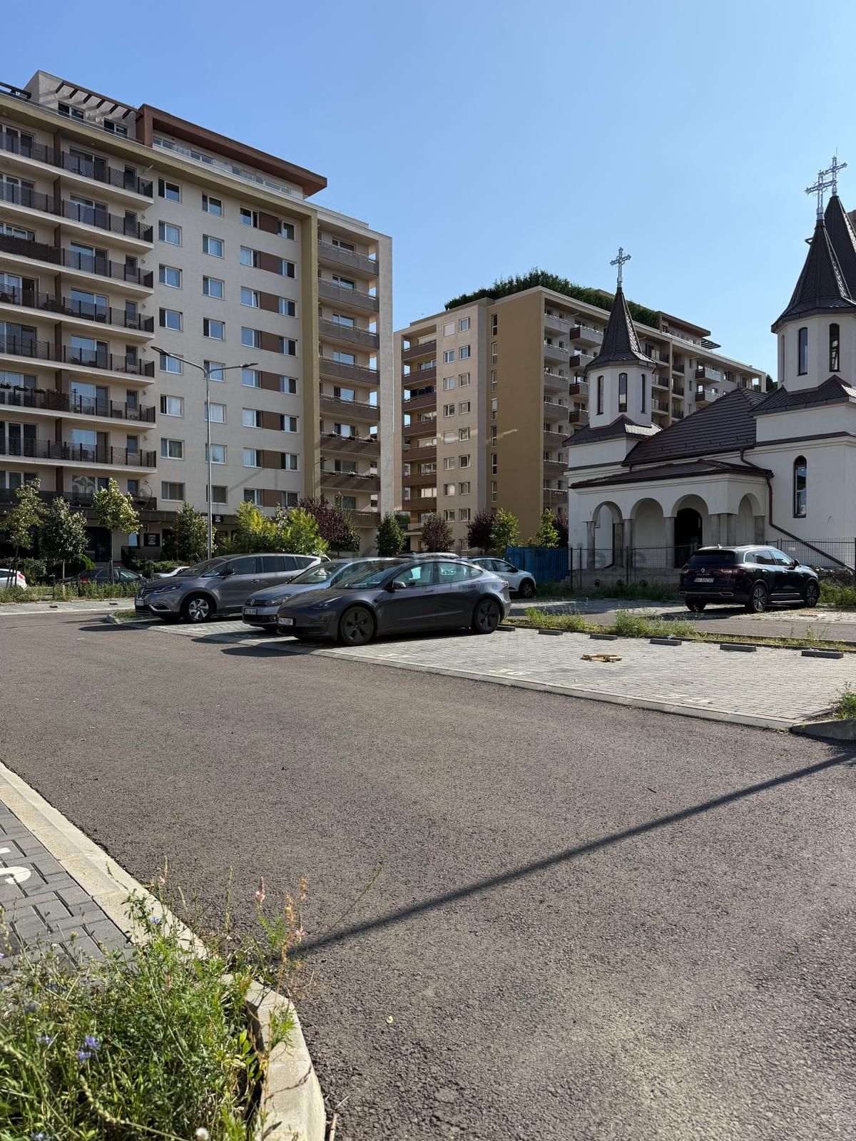 Loc de parcare,  15 mp, in Cart.Tractorul, str.Ioan Ursu 4, Urban Invest