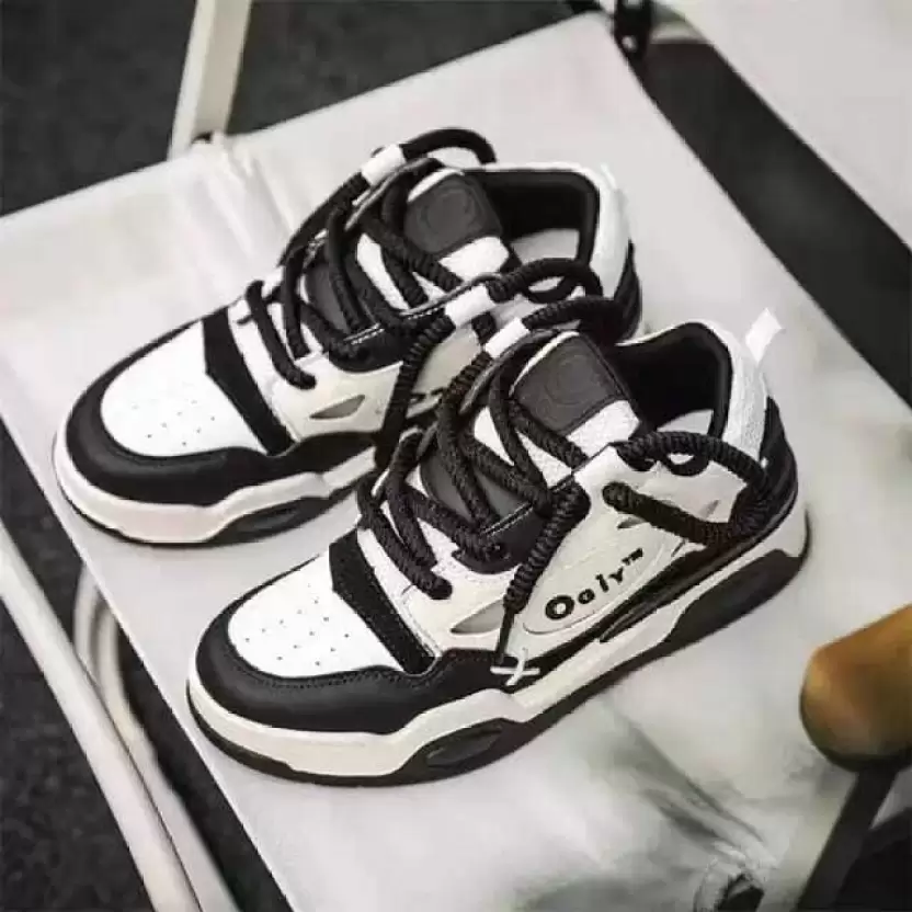 NEW RETRO SHOES HIGH PREMIUM QUALITY Trendy Popular OGGY BLACK For Men Sneakers For Men