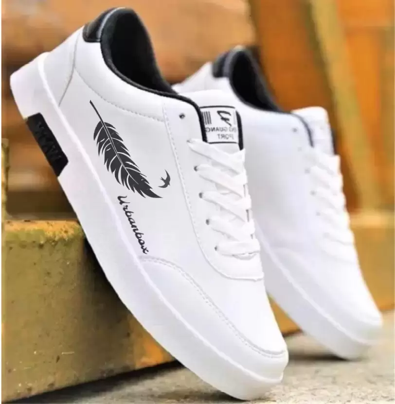 product/1712492379682-9-lef-wht-9-urbanbox-white-original-imagvgf7pnqpfyz2.webp
