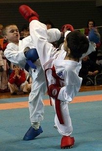 Karatē Bērniem un Jauniešiem. Sports un veselība!