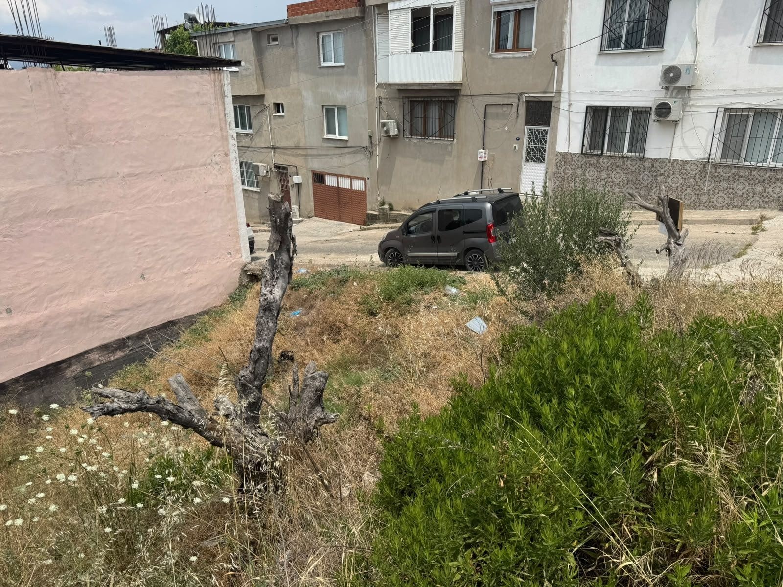 KW CobanS'tan Bornova Altındağ'da 145 m² Konut İmarlı Arsa! — fotoğraf 6