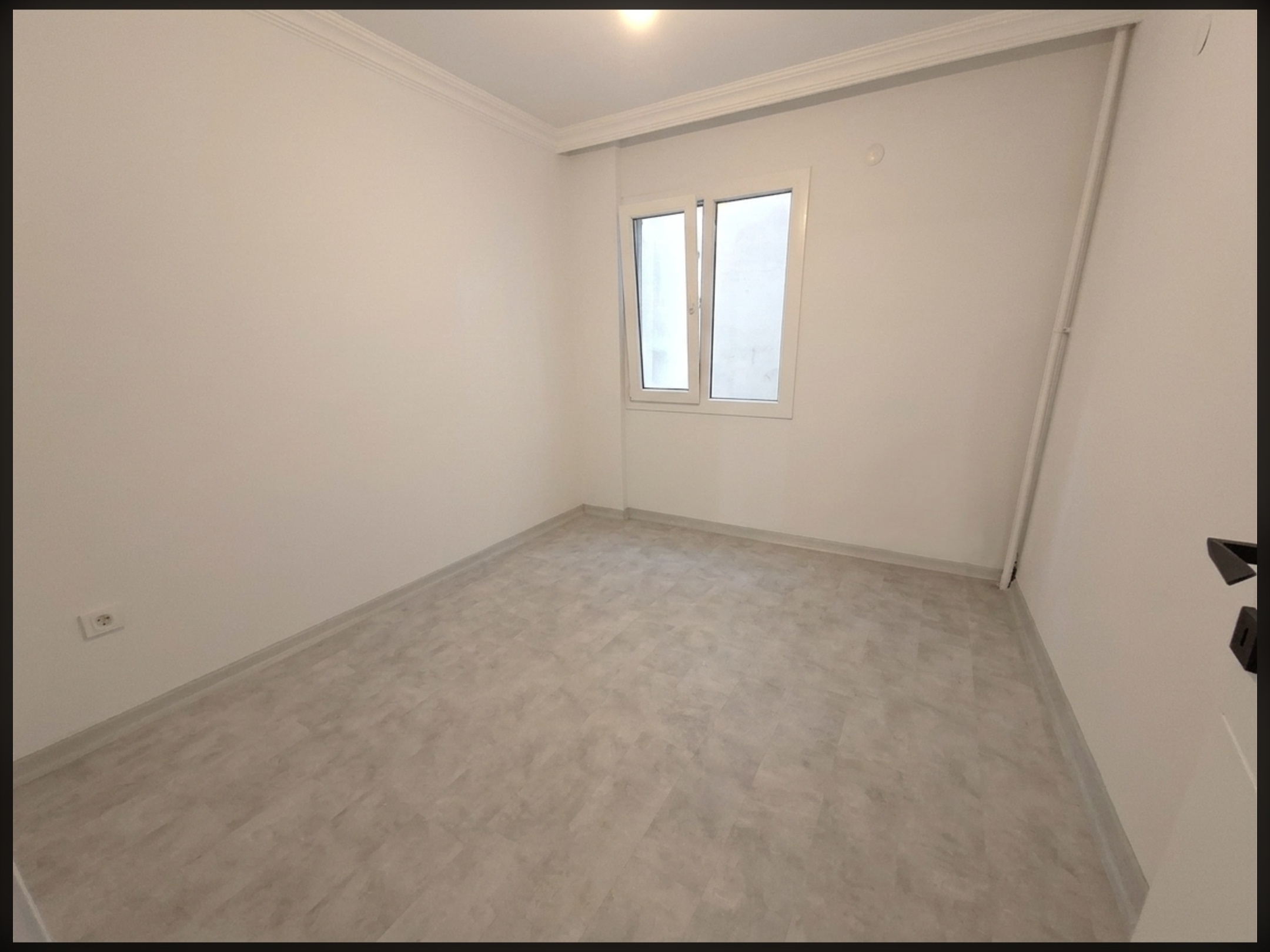 Bornova Erzene'de Komple Tadilatlı 130 m² 3+1 Kiralık Daire — fotoğraf 12