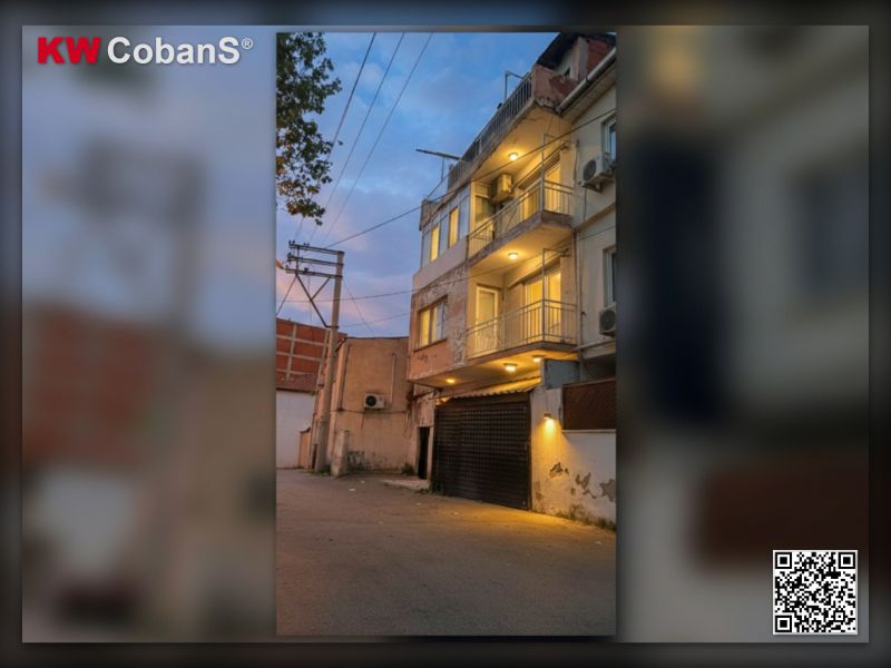 Bayraklı 240 m² 4 Katlı 4 Daireli Kiracılı Yatırım Binası