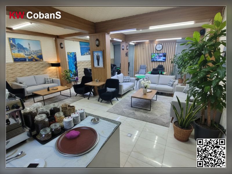 Bornova Yeşilova 250 m² 4 Bölümlü Bahçeli Dükkan