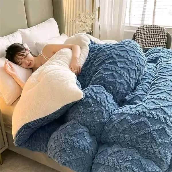 Ultra-Plush Double-Sided Sherpa Comforter Set – Ocean Blue