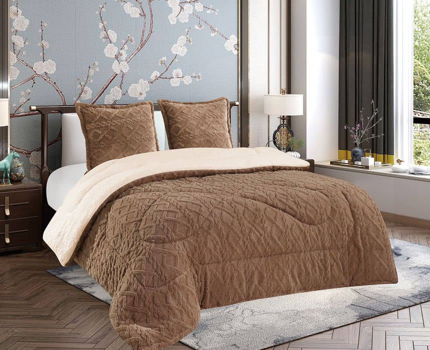  Premium Sherpa-Lined Brown Comforter Set – 3-Piece Bedding Ensemble
