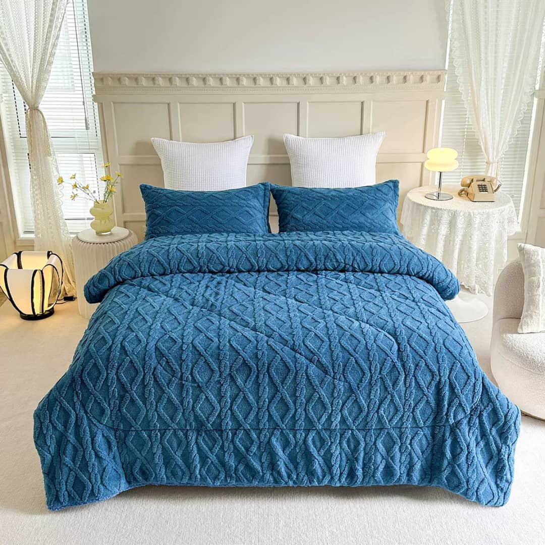 Luxury Quilted Velvet Comforter Set – Ocean Blue | By DreamNest™