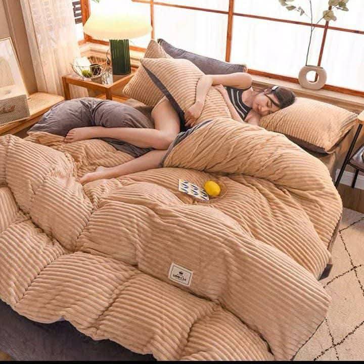 Deluxe Corduroy Duvet Cover Set – King Size (6-Piece Set)