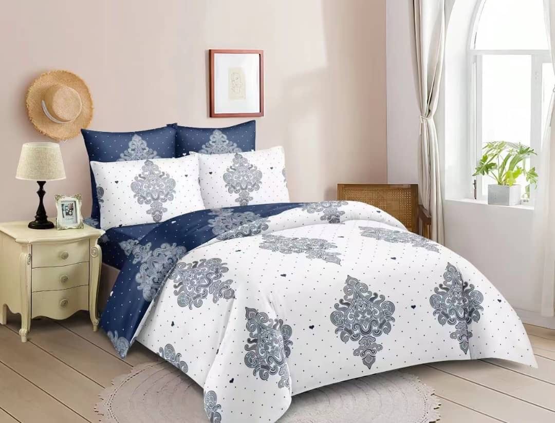 Royal Bloom Printed Duvet Cover Set – Queen Size (6 Pieces)