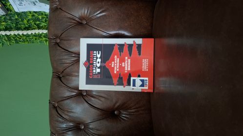 Capa de "Casos Reais de Implantação de TQC - Volume 2", de 