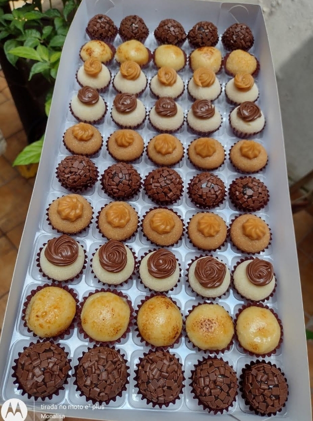 Cento de brigadeiro G -  Seleções Monalisa 