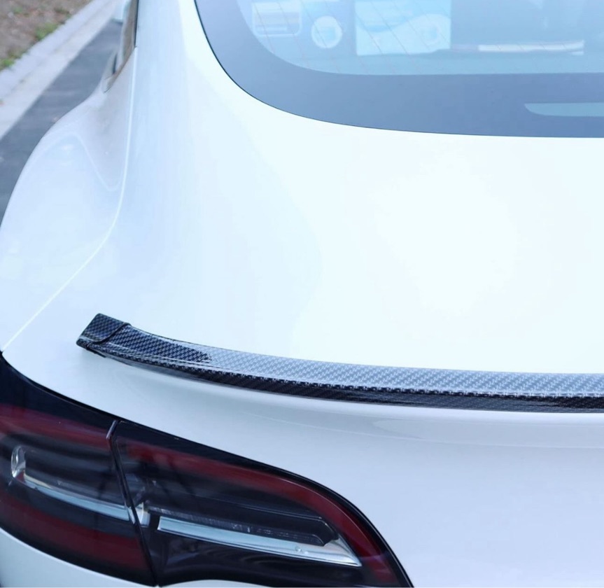 Rear carbon fiber spoiler 