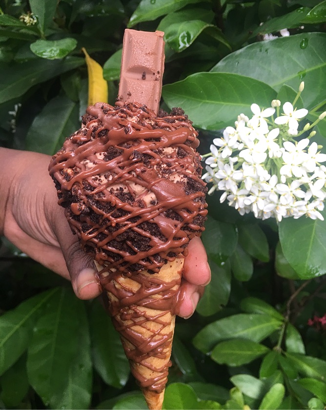 Baileys Stuffed Cheesecake Waffle Cone