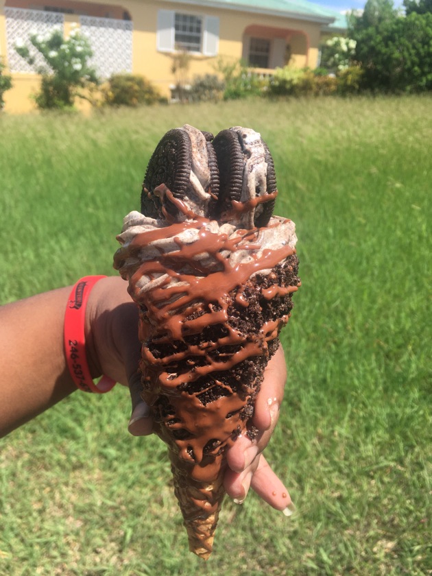 Deluxe Cookies & Cream Oreo Stuffed Cheesecake Waffle Cone