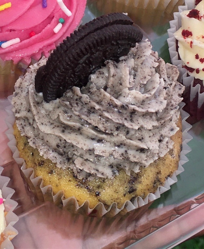 Two Cookies & Cream Cupcakes