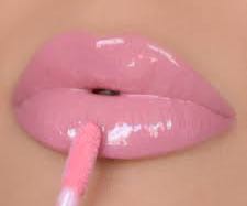 COMING OUT' BELLA LUXE LIPGLOSS