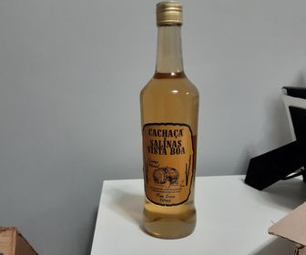 Cachaça Salinas Umburana Minas Gerais 