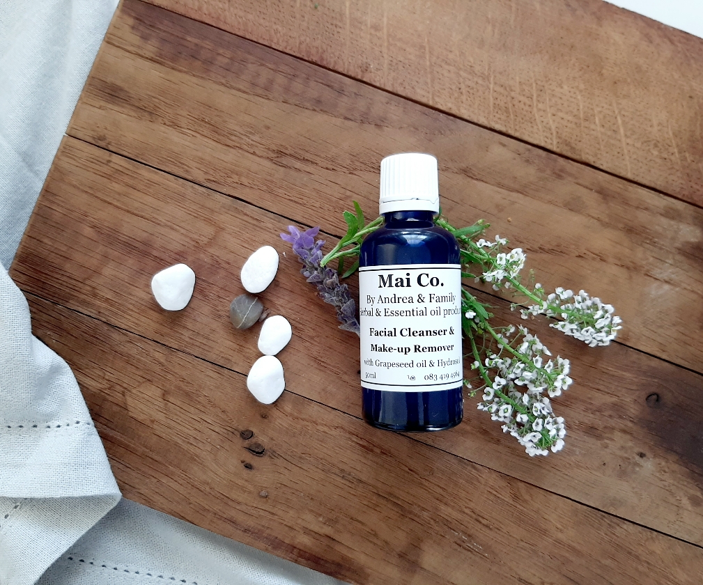 Facial Cleanser & Make-up Remover