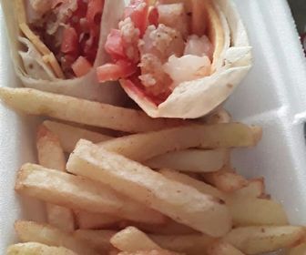 Shrimp/ lobster wrap with fries