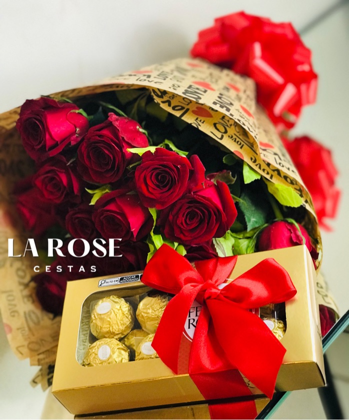 RAMALHETE DE ROSAS + FERRERO ROCHER