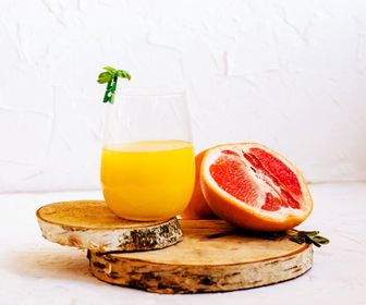 Jugo de pomelo