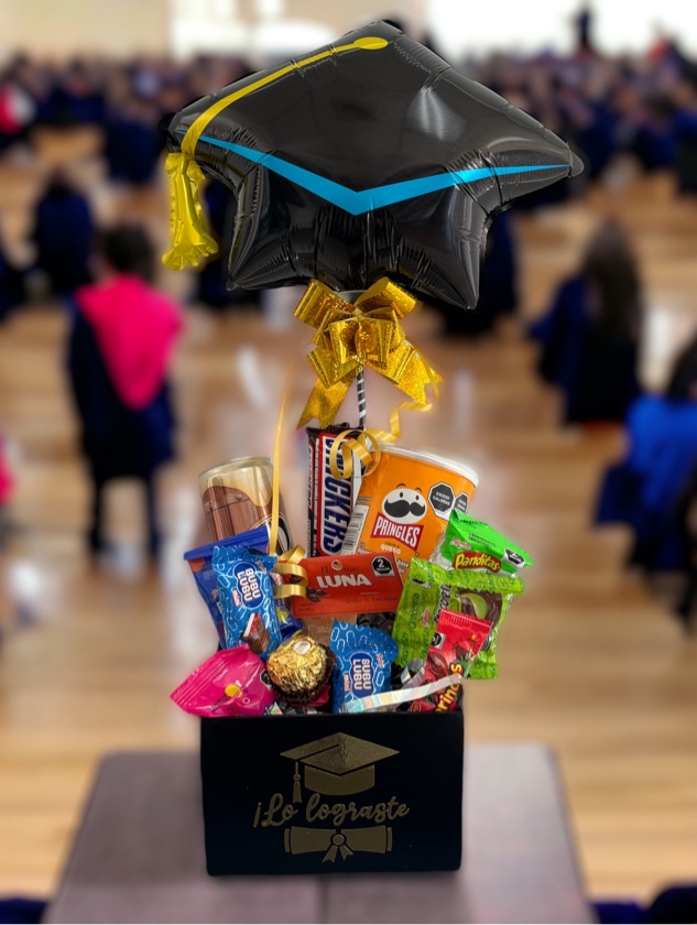 Arreglo de dulces para graduación