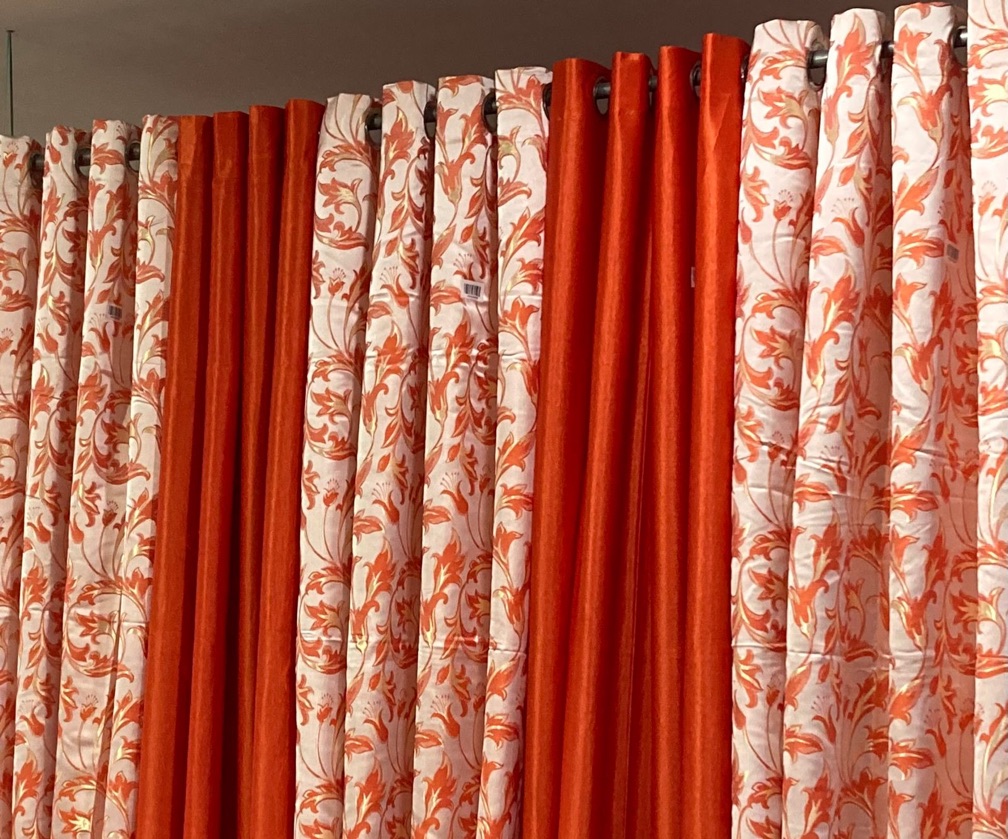 Curtain 