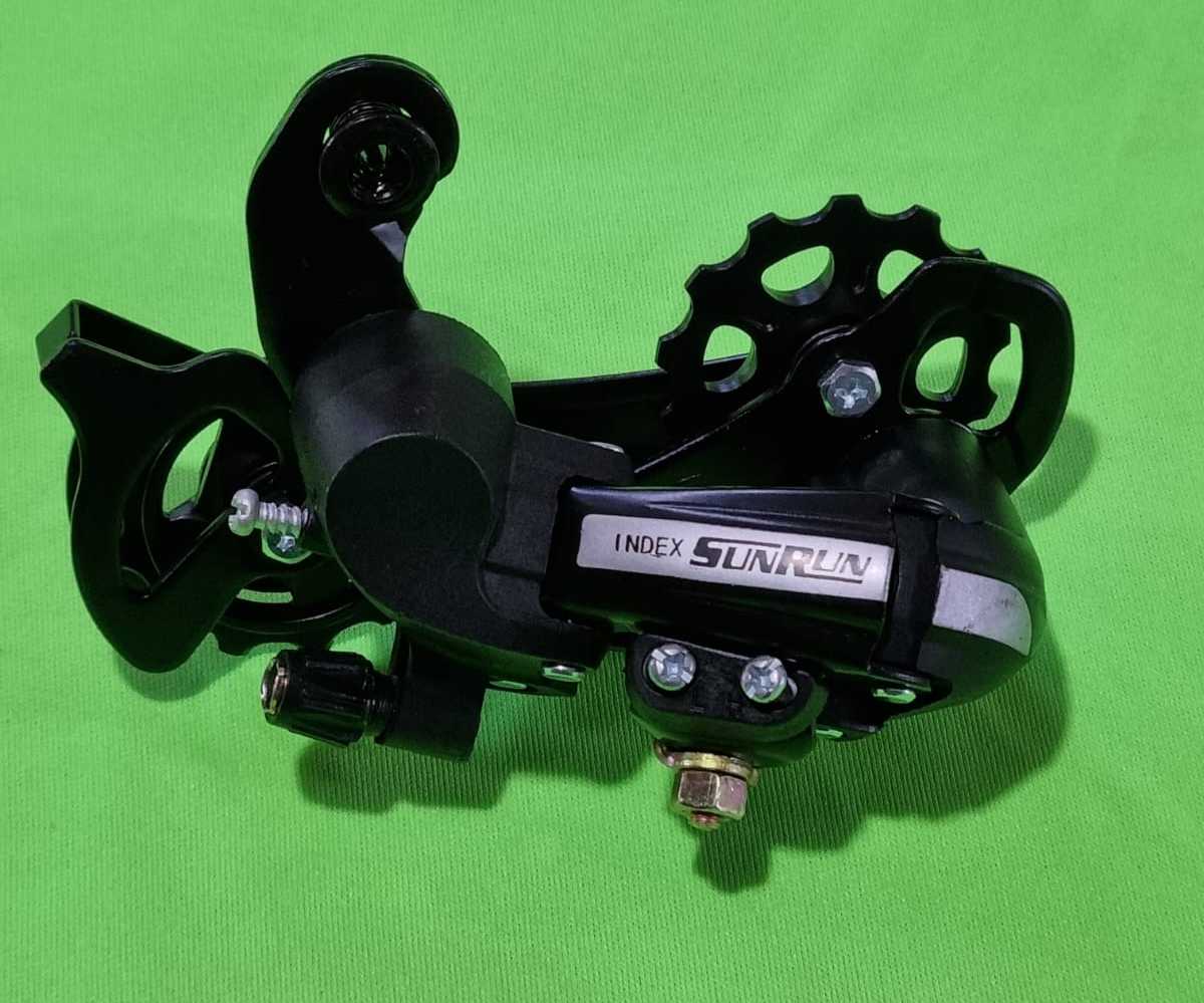 Câmbio Traseiro sem Gancheira Index 8 Velocidades Preto Sunrun para bicicleta