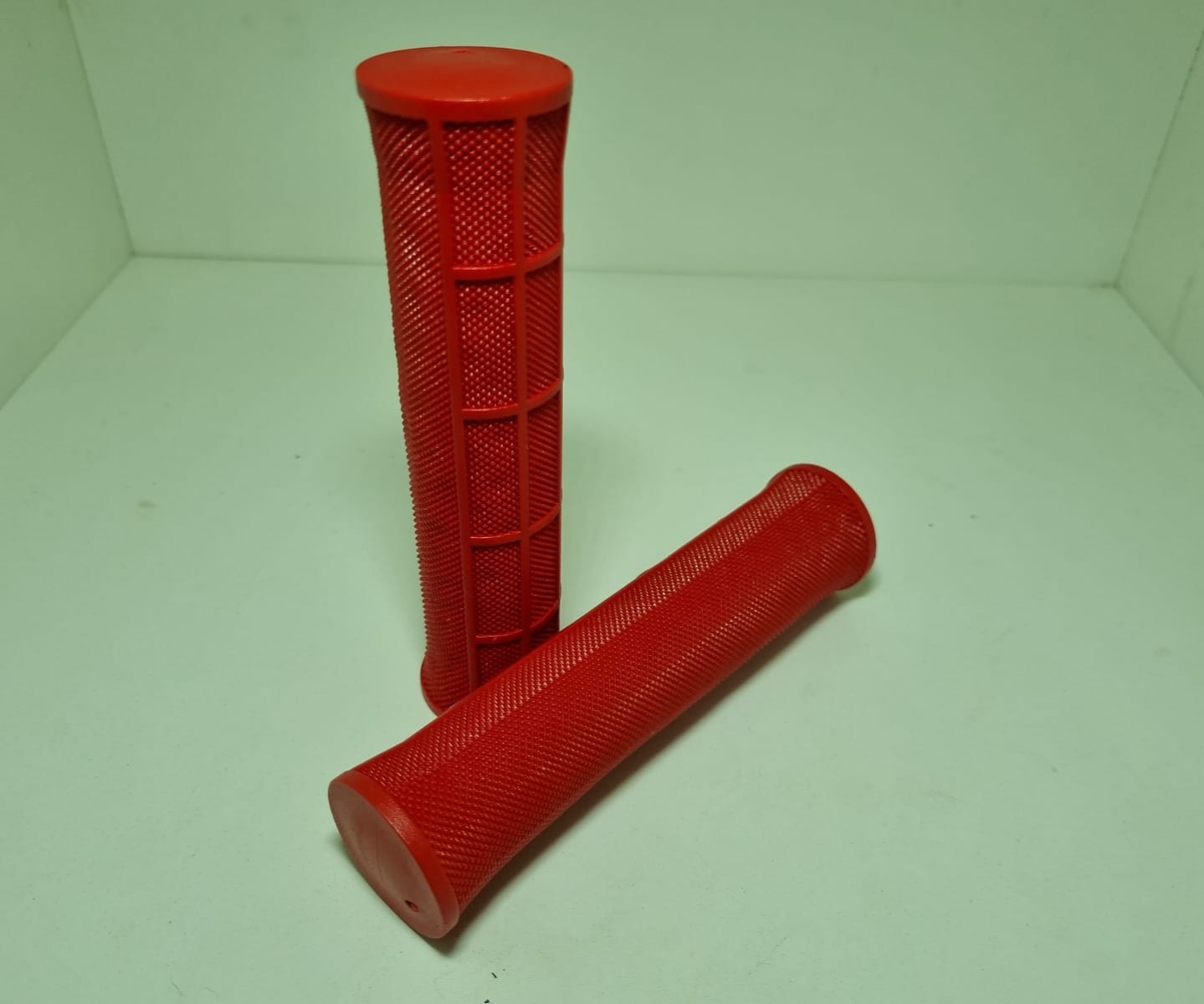 Manopla MTB Pro Vermelha Wester para bicicleta
