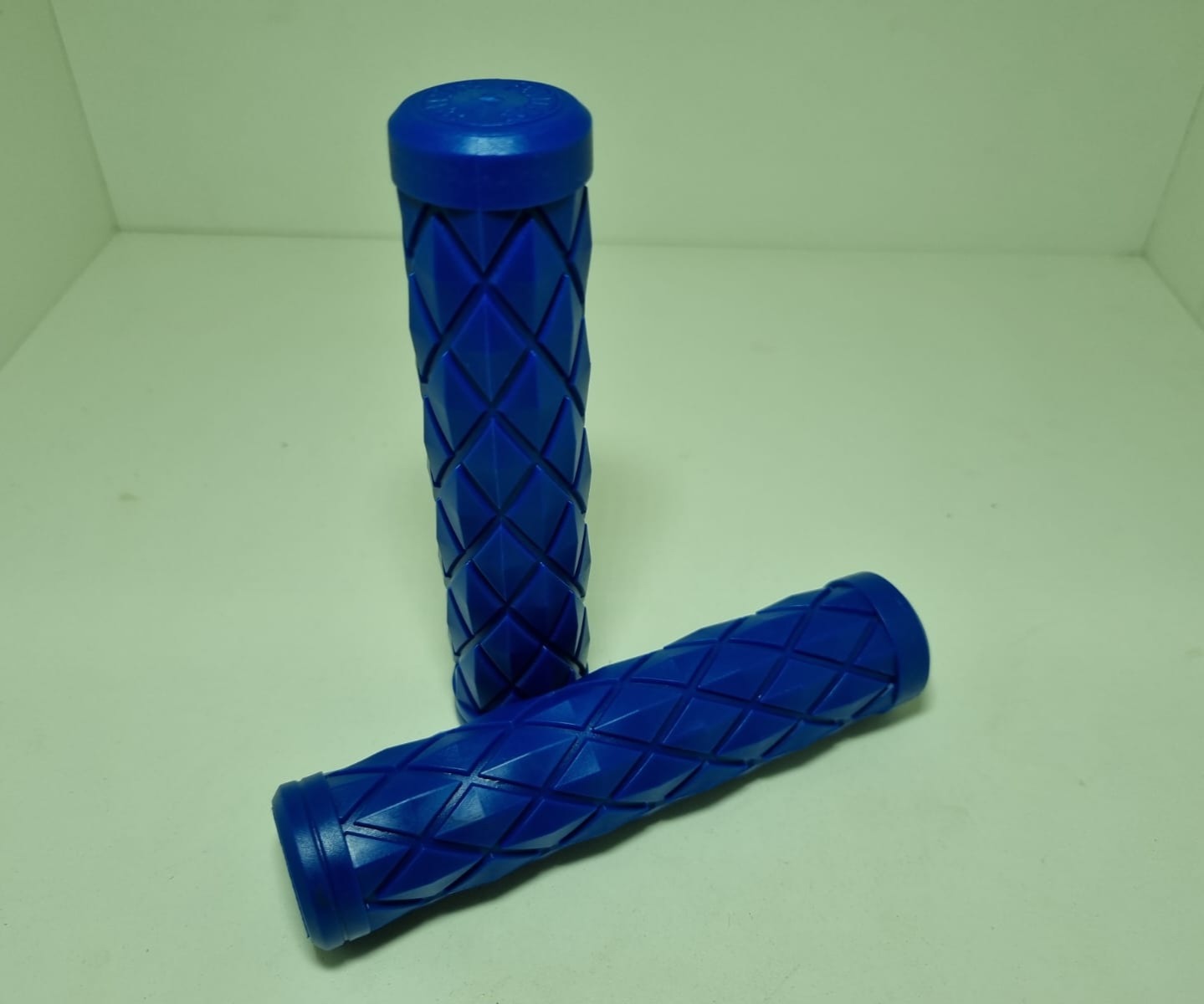 Manopla MTB Modelo Diamante Azul AMR para bicicleta