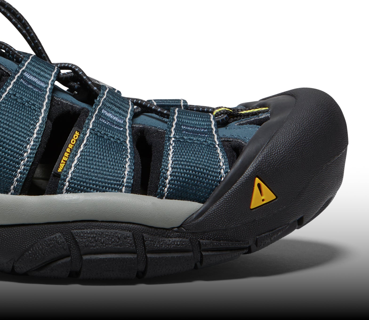 KEEN ニューポート エイチツー
