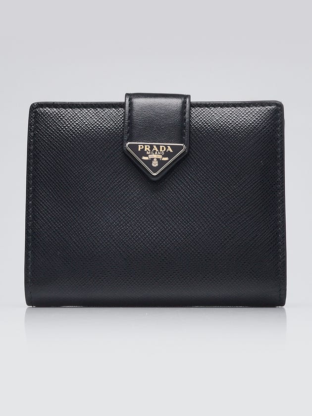 PRADA サフィアーノ 二つ折り財布
