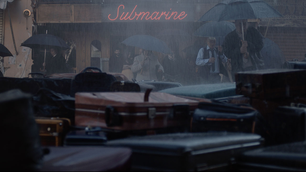 Submarine