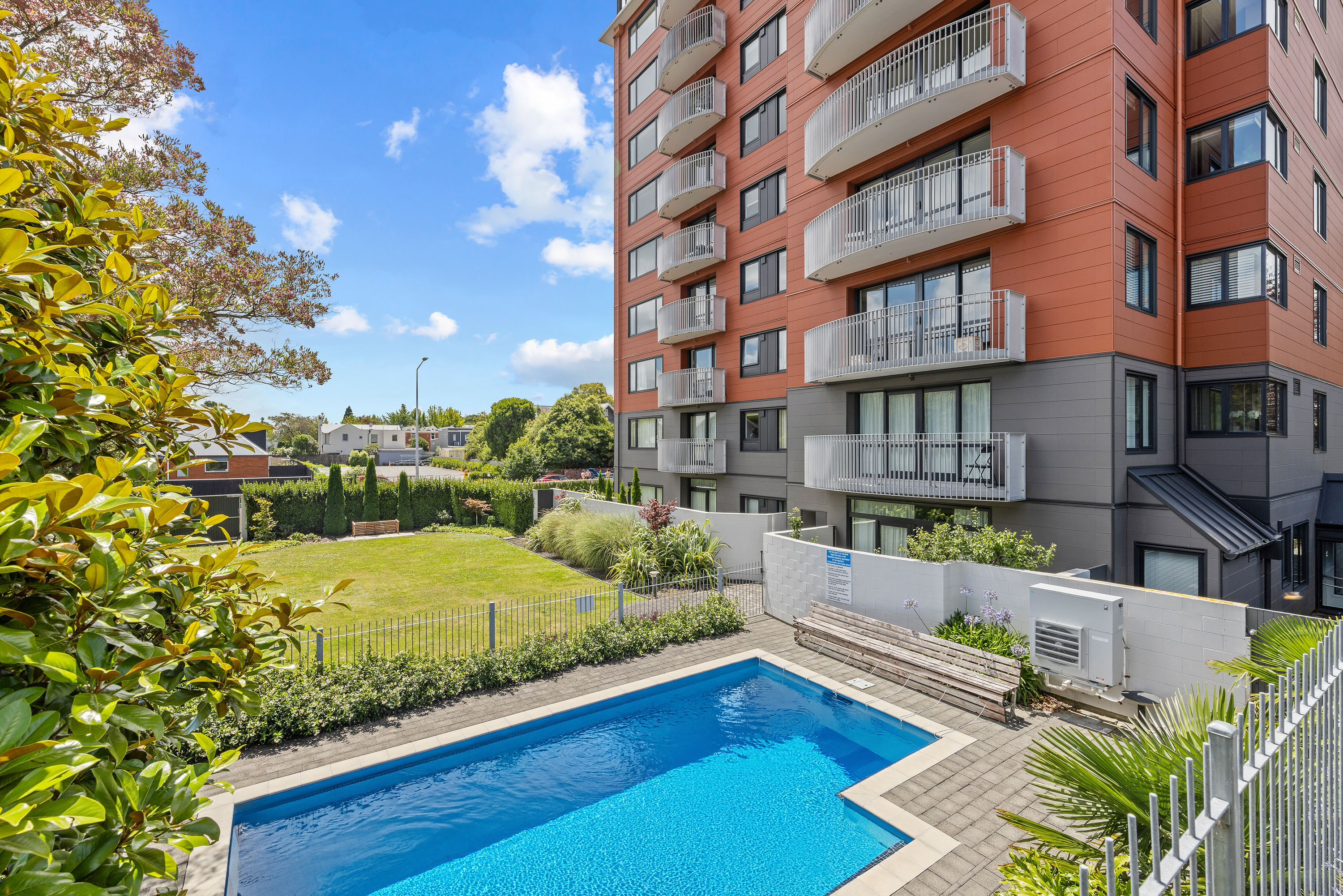 property with swimming pool - Main Photo