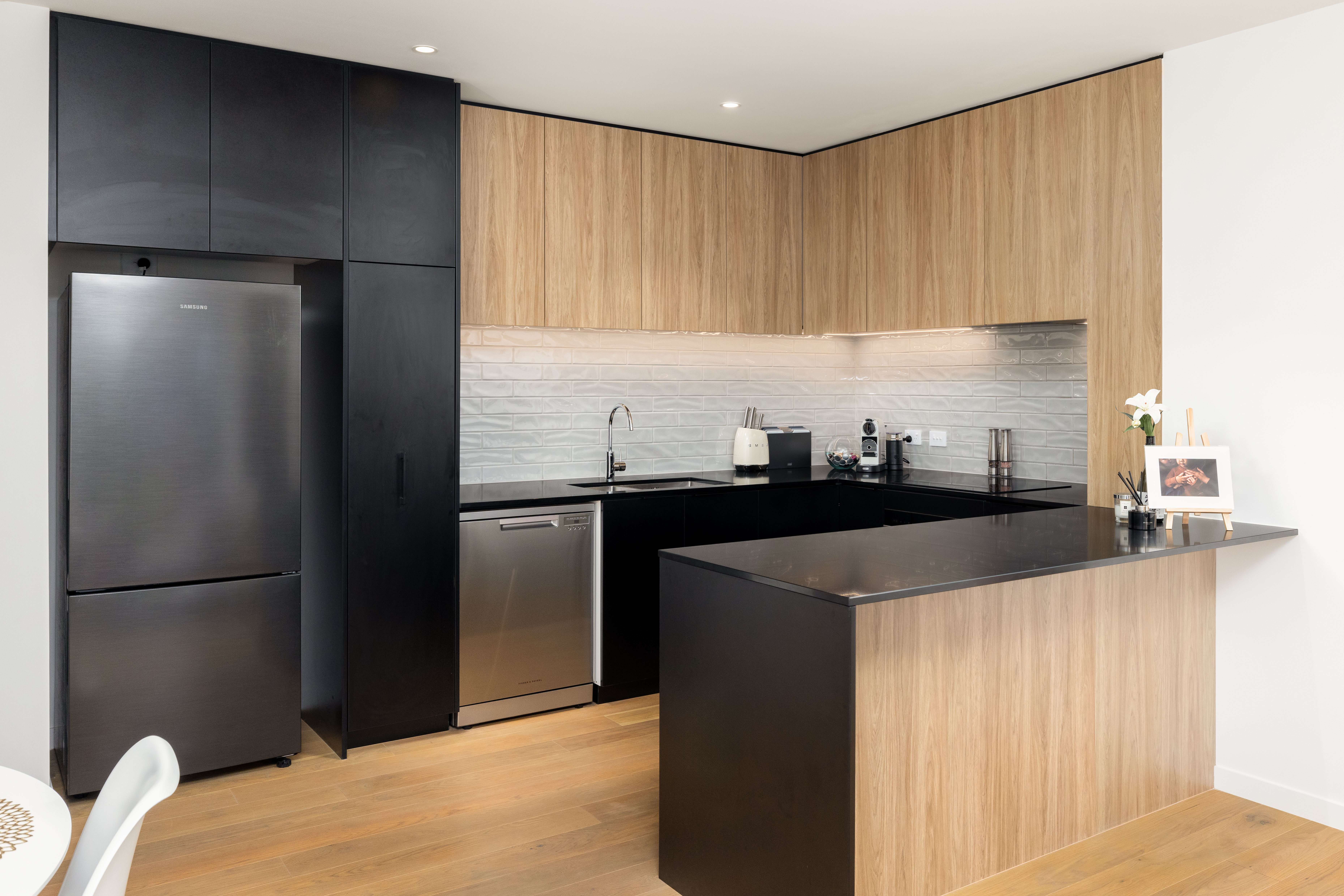 Seamless Sophistication by Sheppard & Rout property photo 2