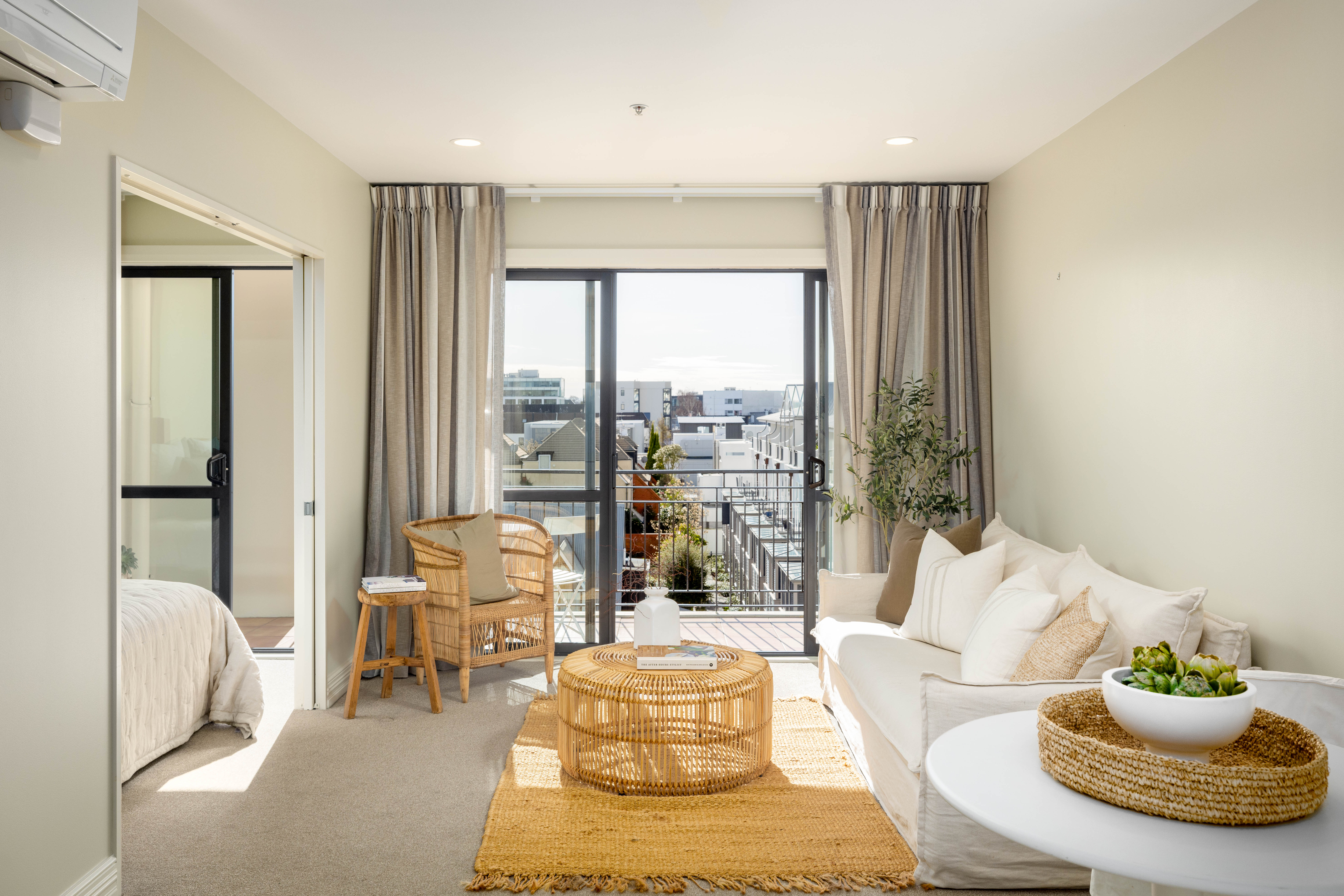 Sun, Sights & Style  property photo 3