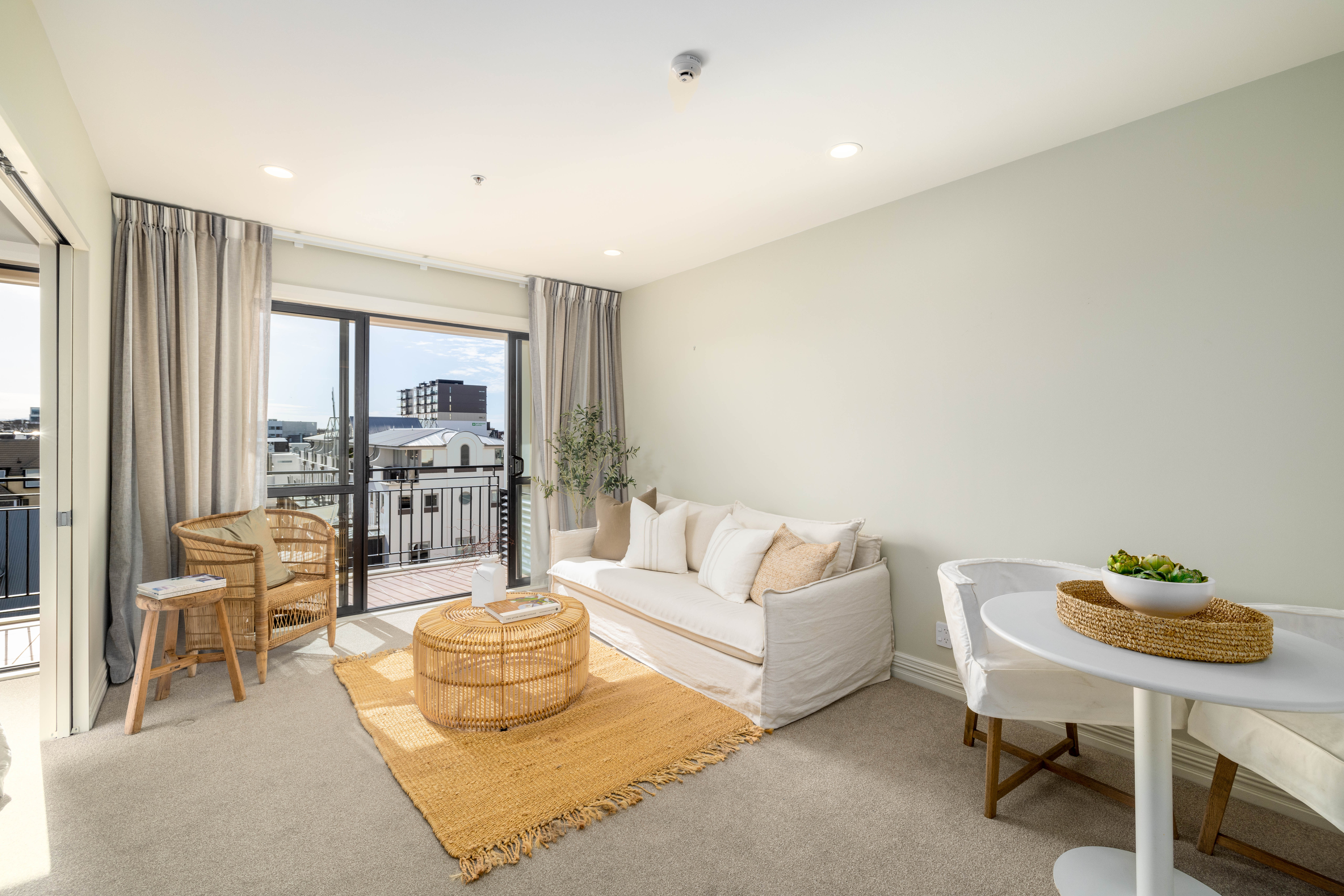 Sun, Sights & Style  property photo 2