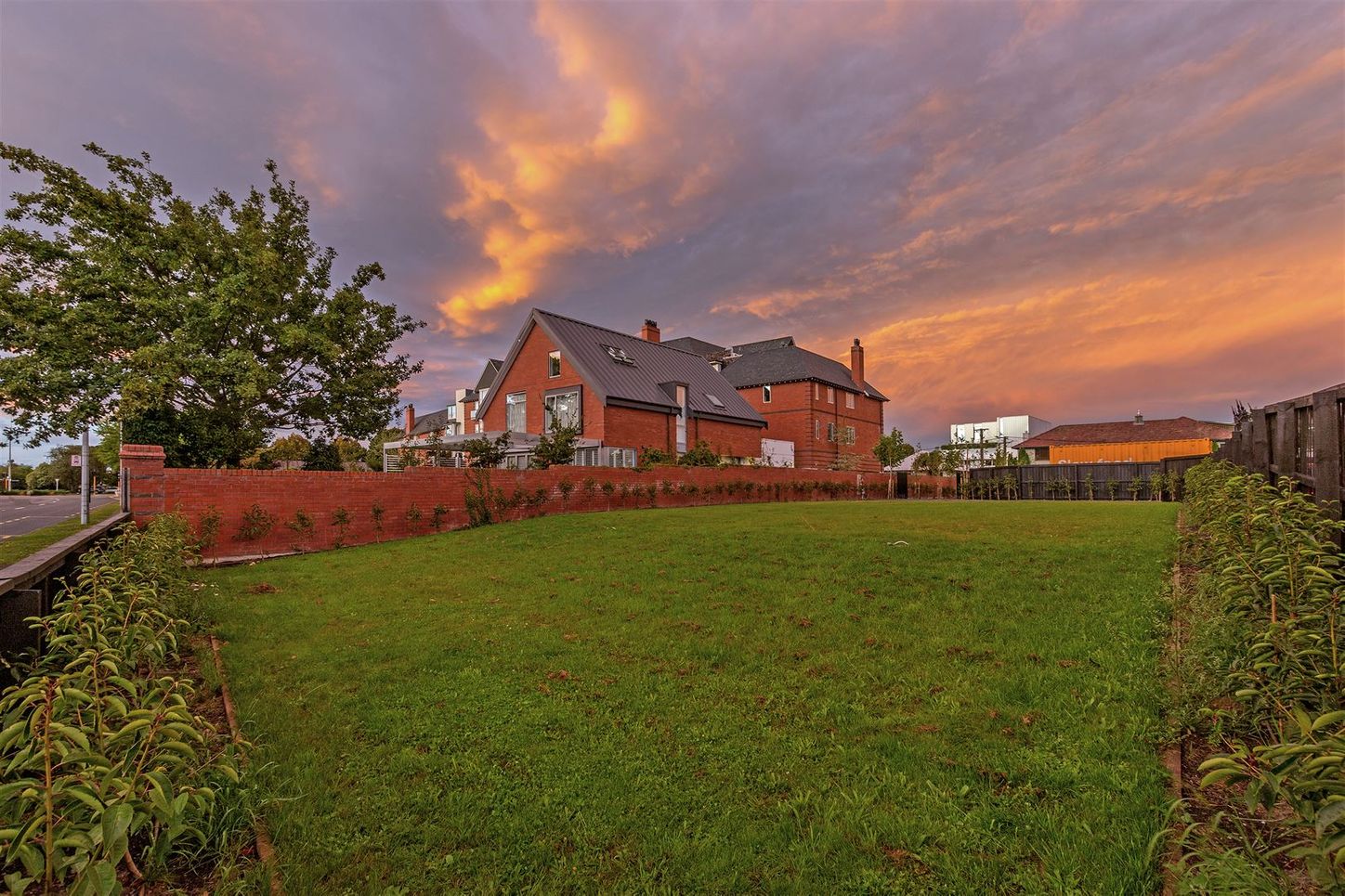 Prime Parkside Section property photo 4