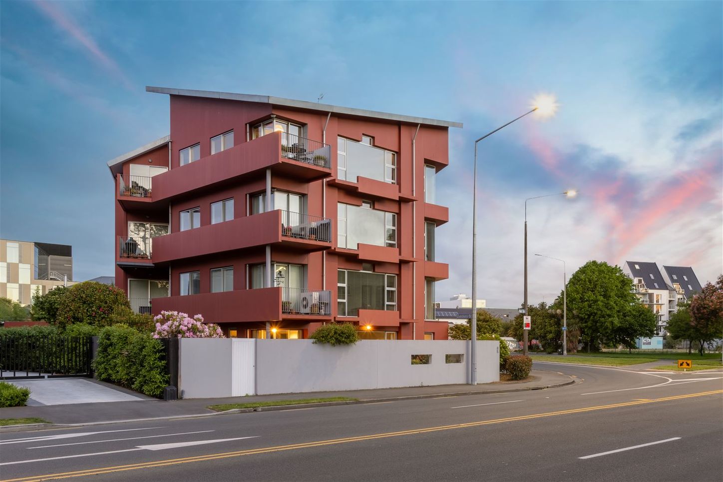 Position Perfection on Park Tce - Main Photo