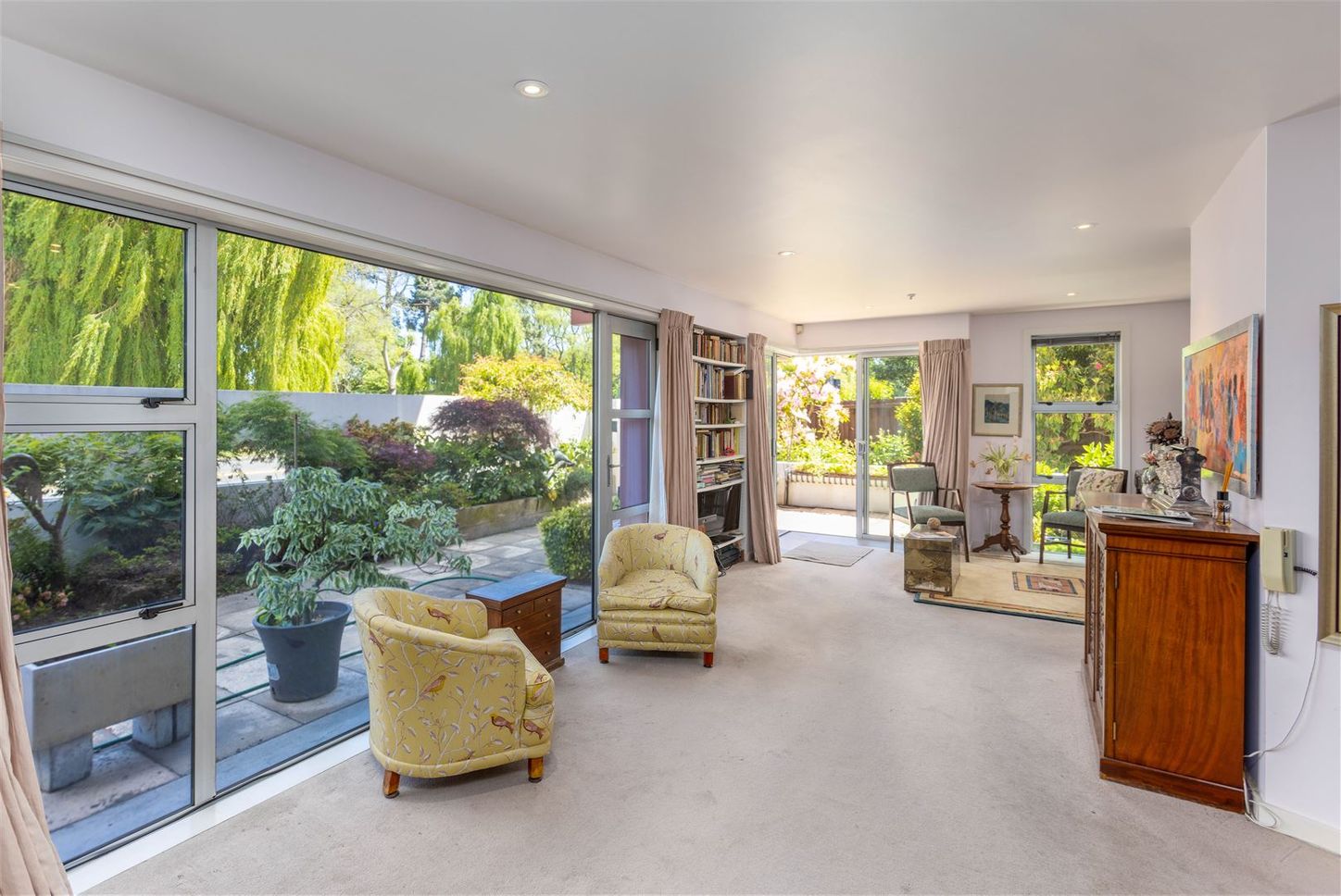 Position Perfection on Park Tce property photo 2