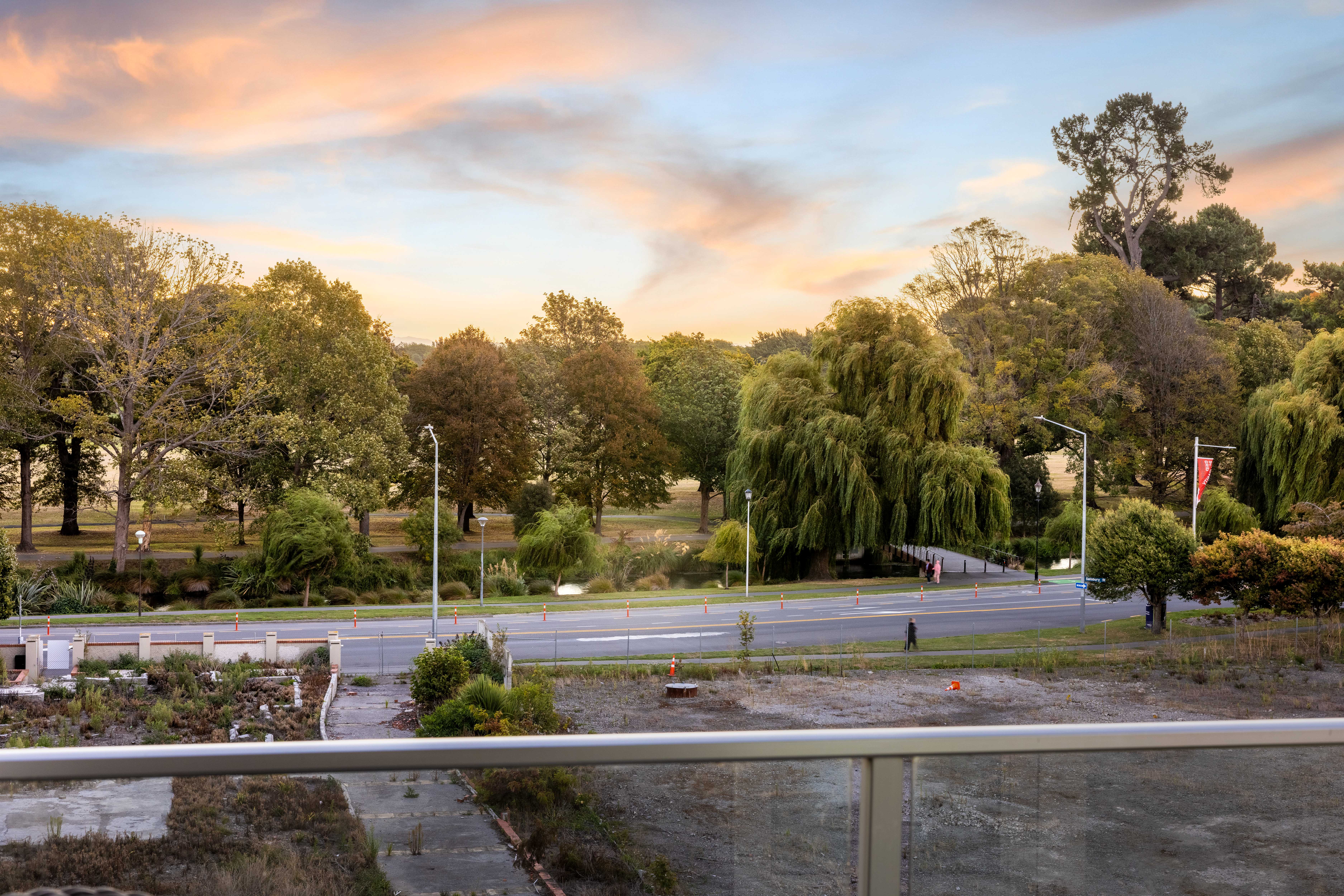 Panoramic Perfection on Peterborough property photo 4
