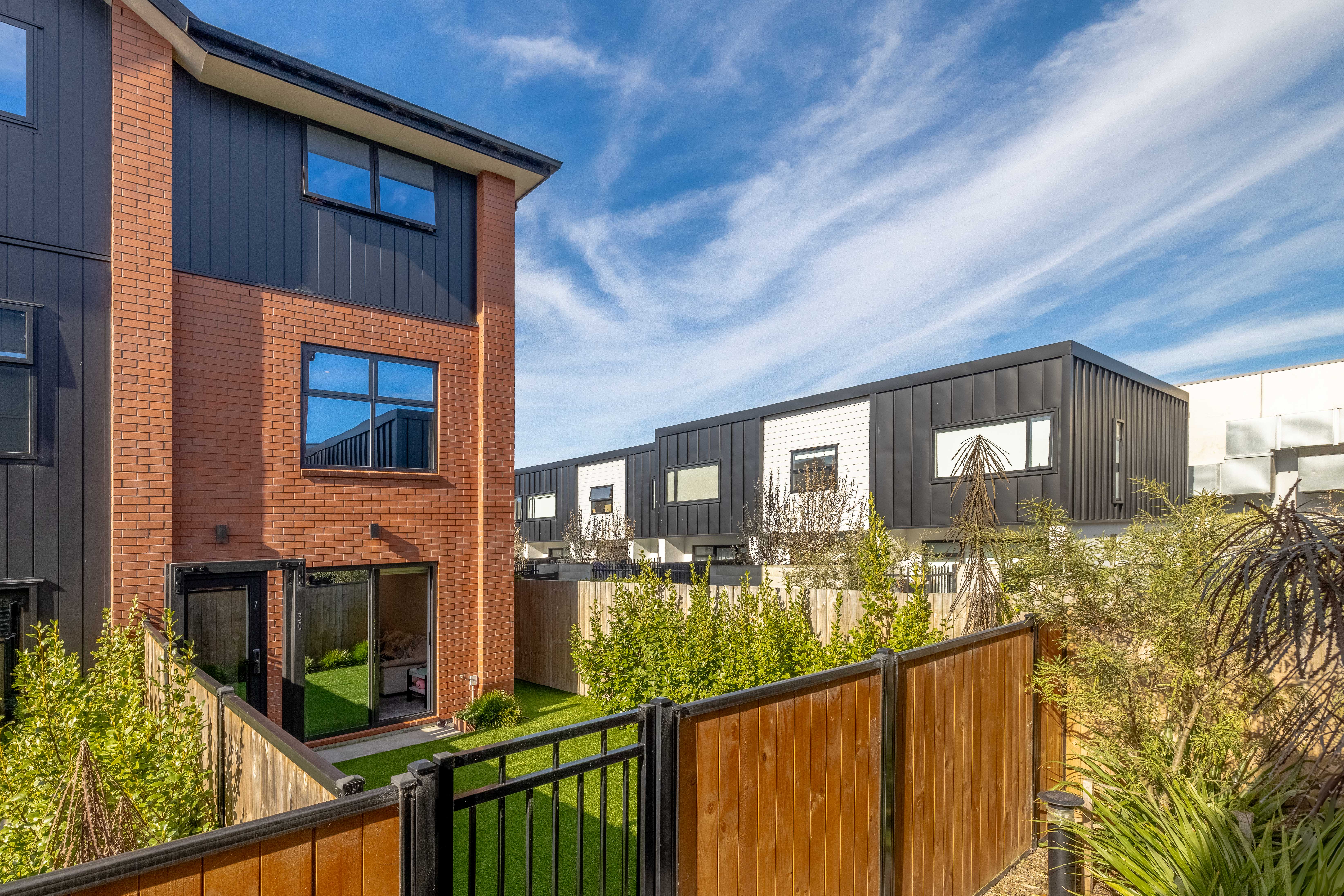 Tenanted Investment Taking In $565pw - Main Photo