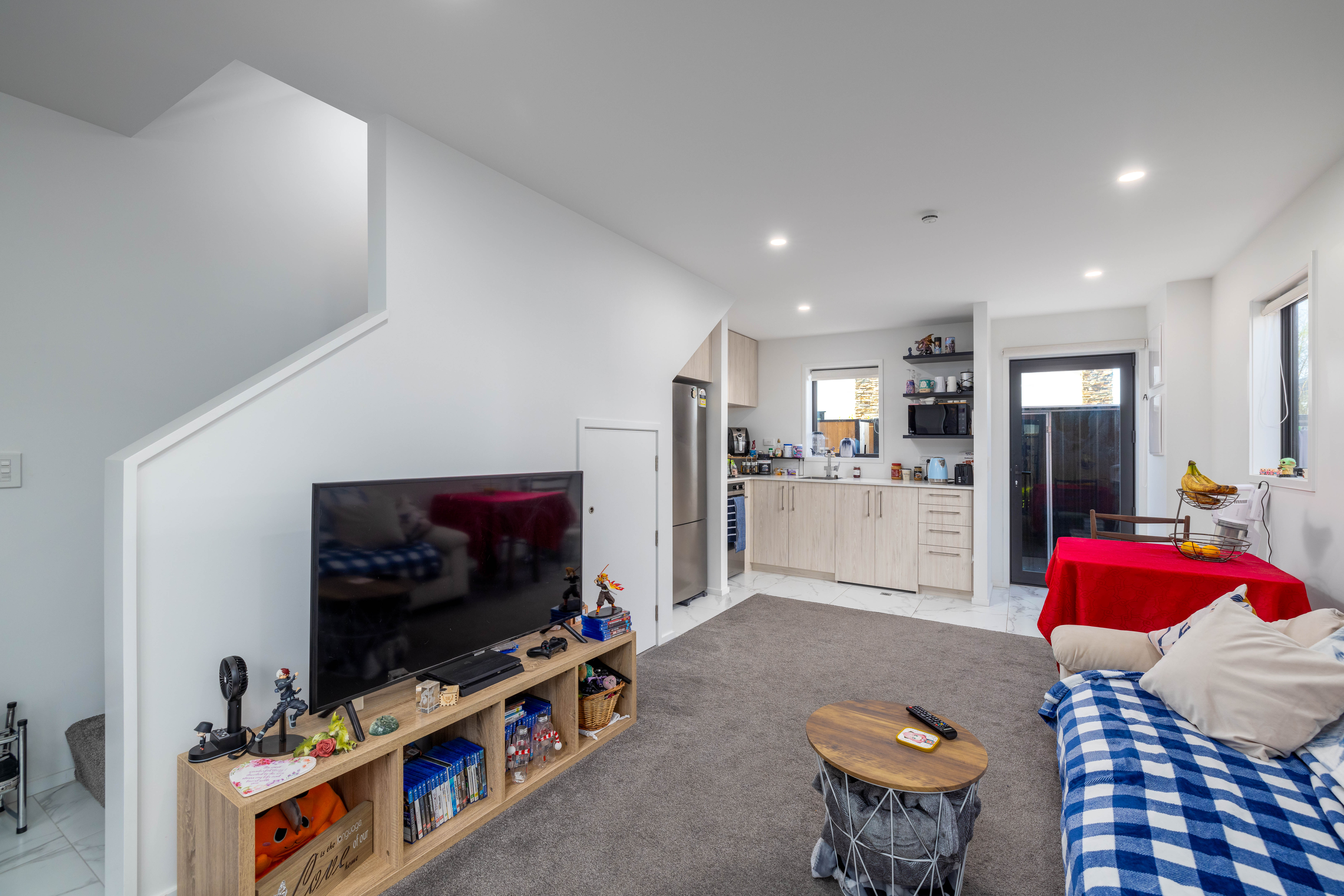 Tenanted Investment Taking In $565pw property photo 4