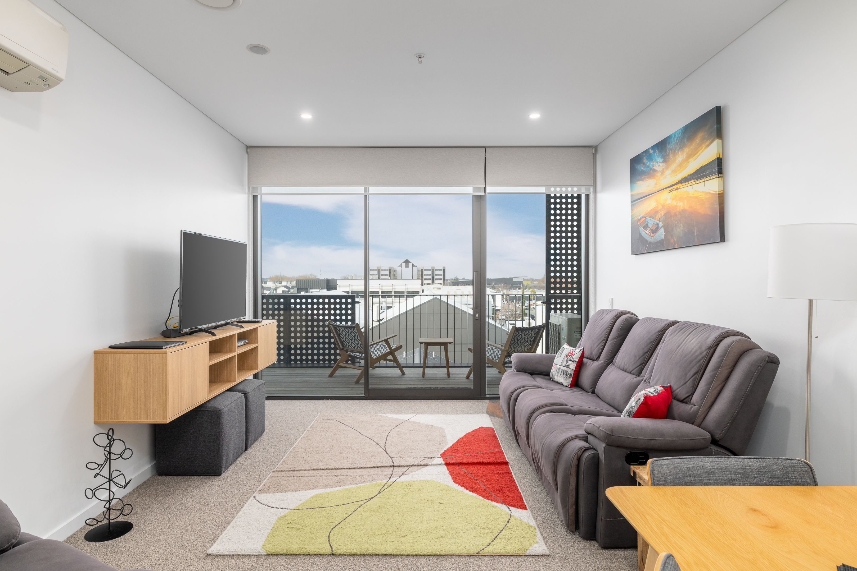Nest or Invest, Air Bnb with Carpark property photo 4
