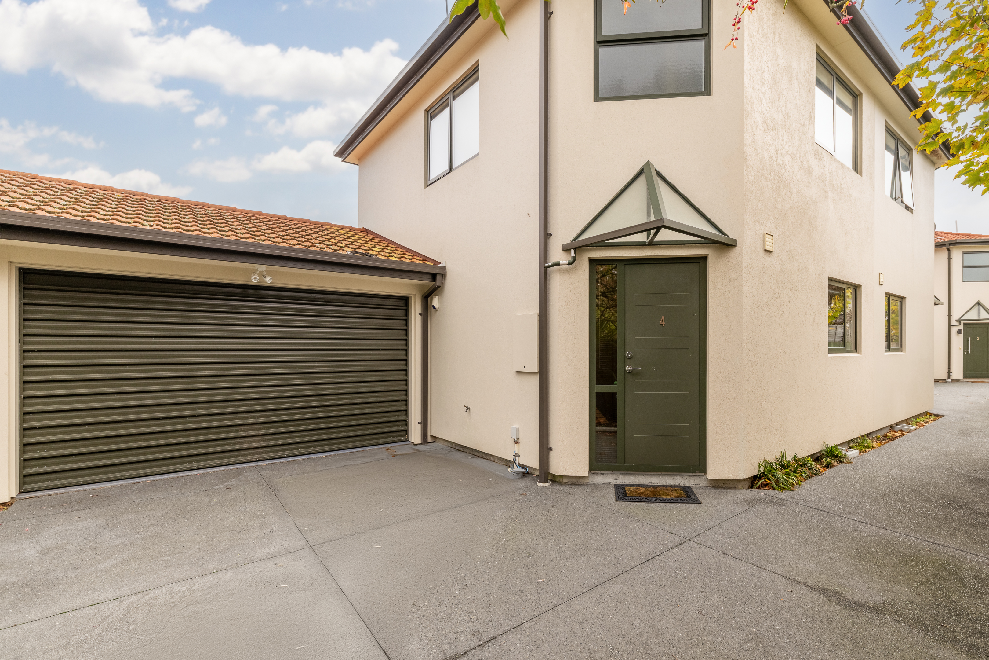 Peacefully Positioned, Conveniently Connected - Main Photo