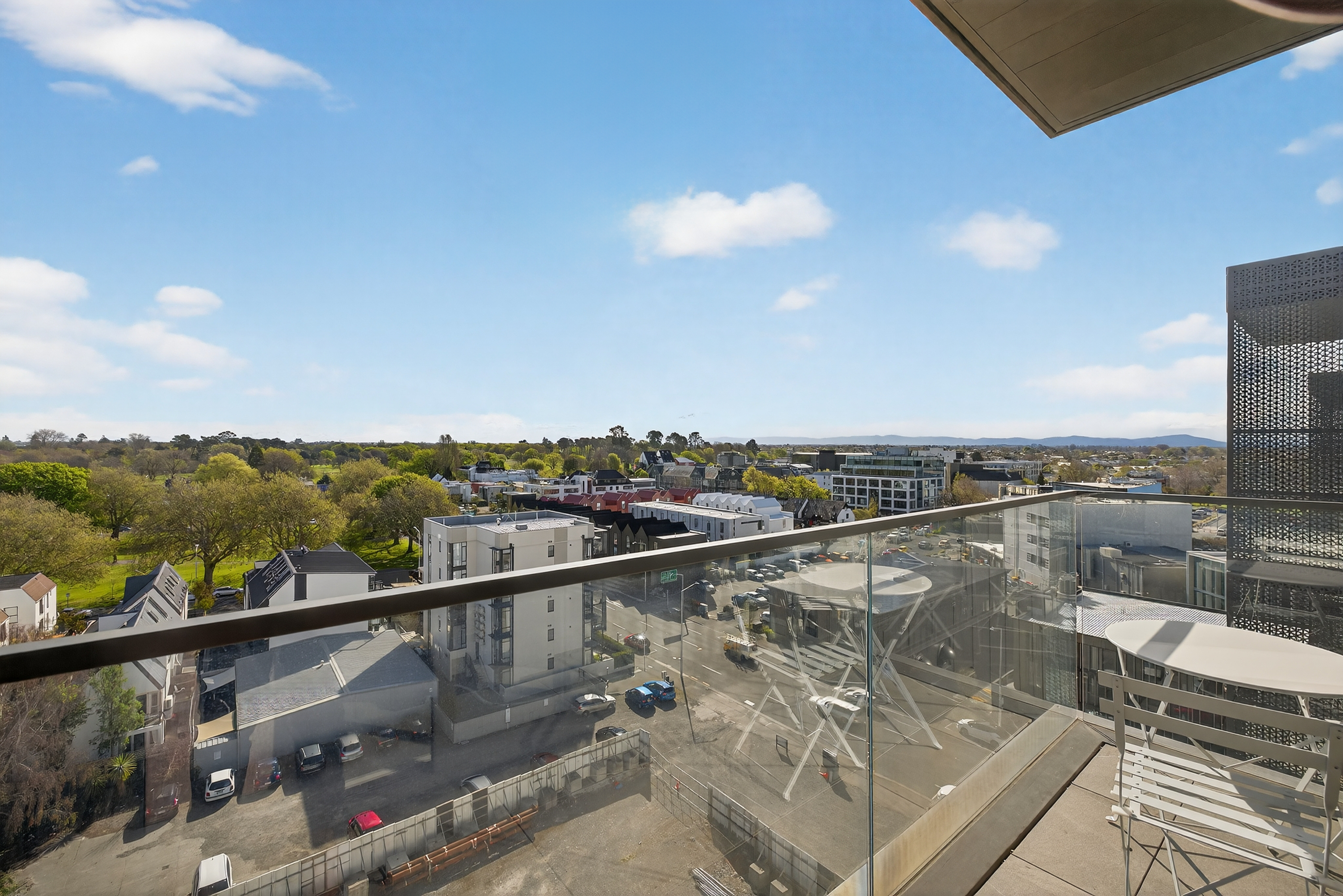 West-Facing on the Top Floor with Underground Car - Main Photo