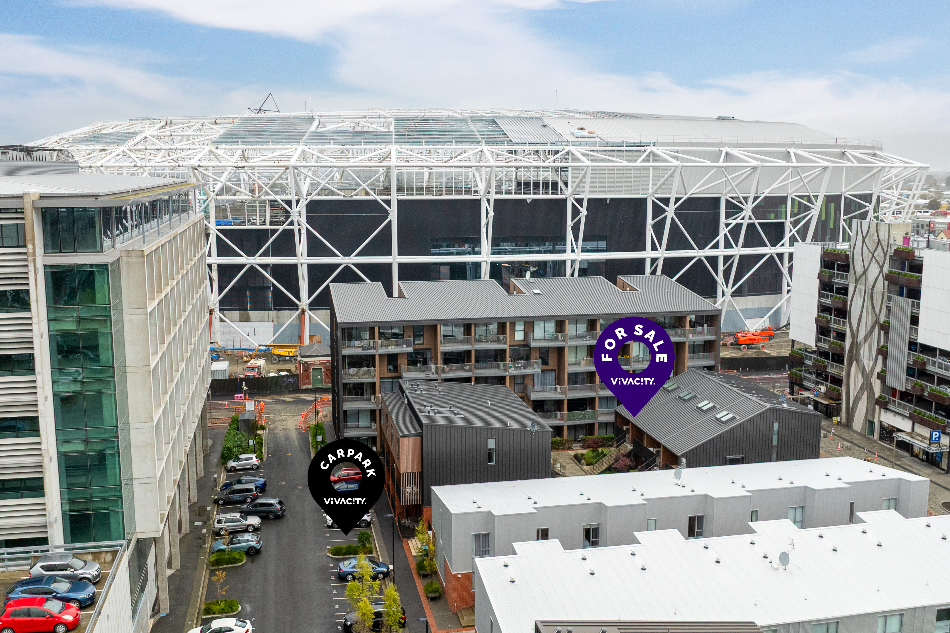 Earn or Stay, Steps from the Stadium + Carpark - Main Photo