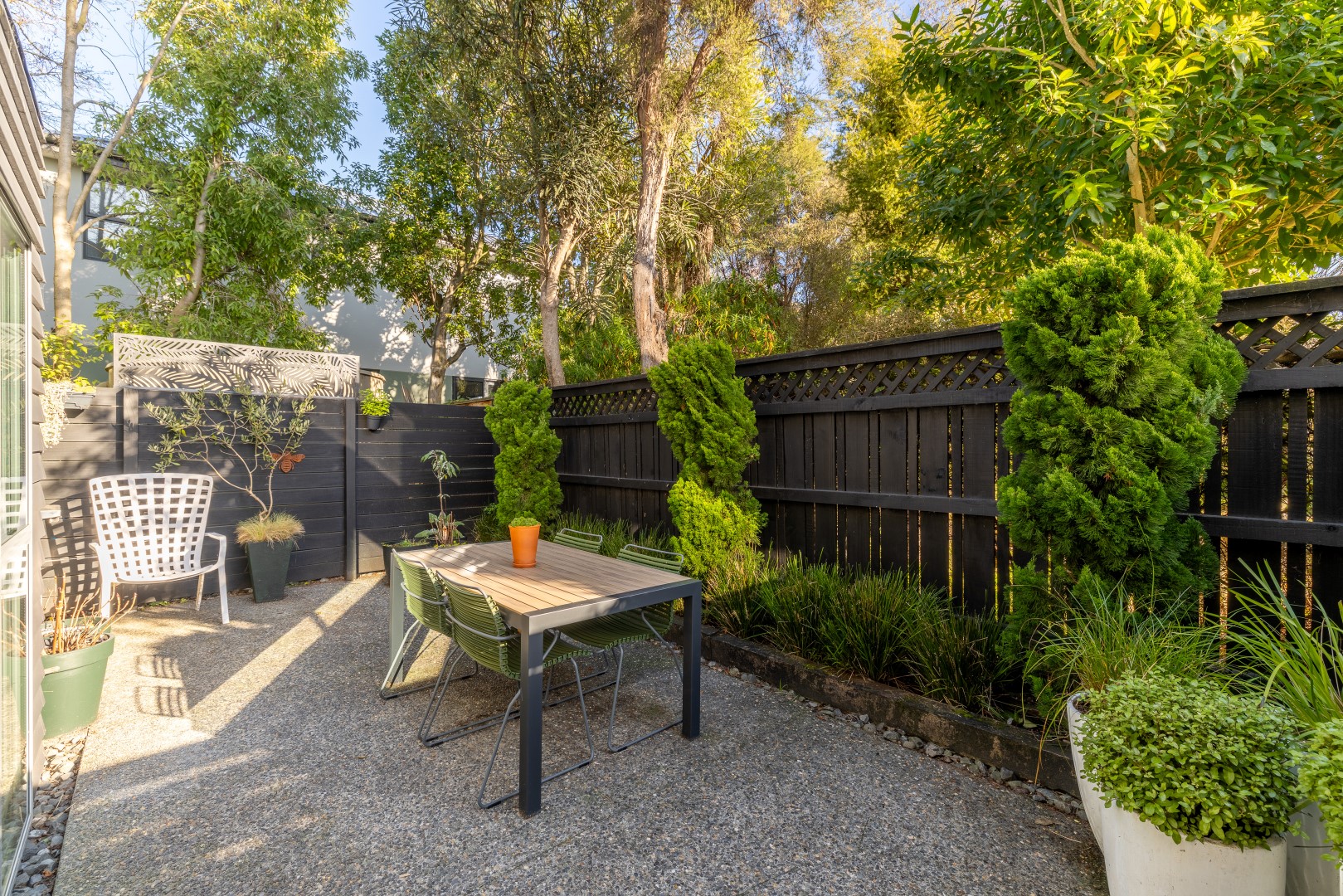 Ground-Floor Living Inner-City Ease with Carpark property photo 4